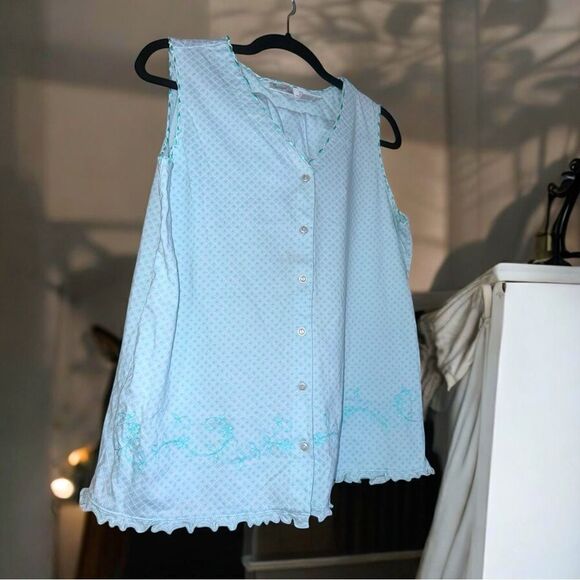 Secret Treasures Sleepwear l 2-piece PJ Short Set l Button down l L l EUC - Picture 9 of 9